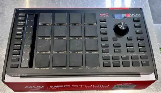 Store Special Product - Akai - MPCSTUDIO2